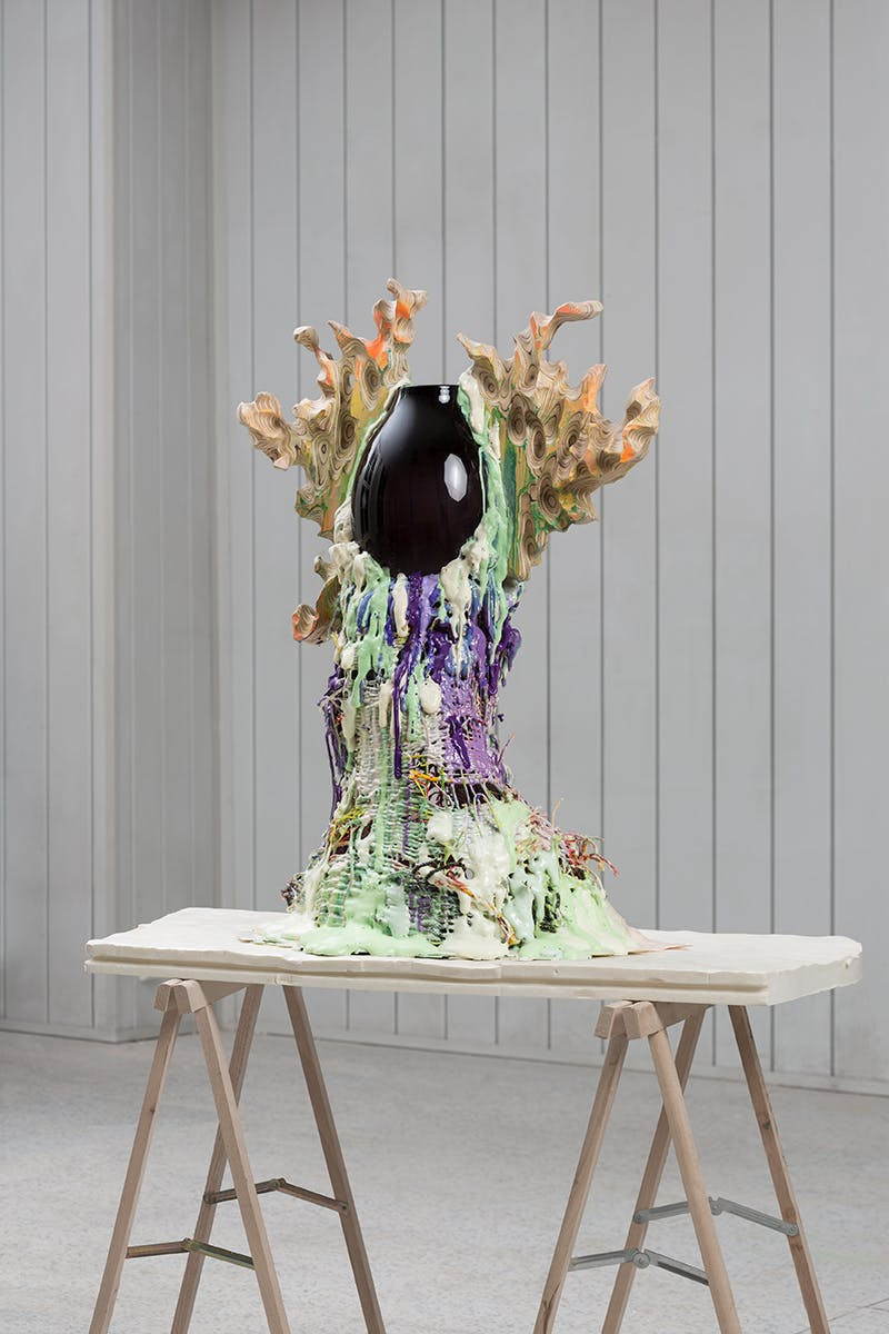 Tadeáš Podracký, <em>Bleeding Out Vase</em>, mixed media, 2021